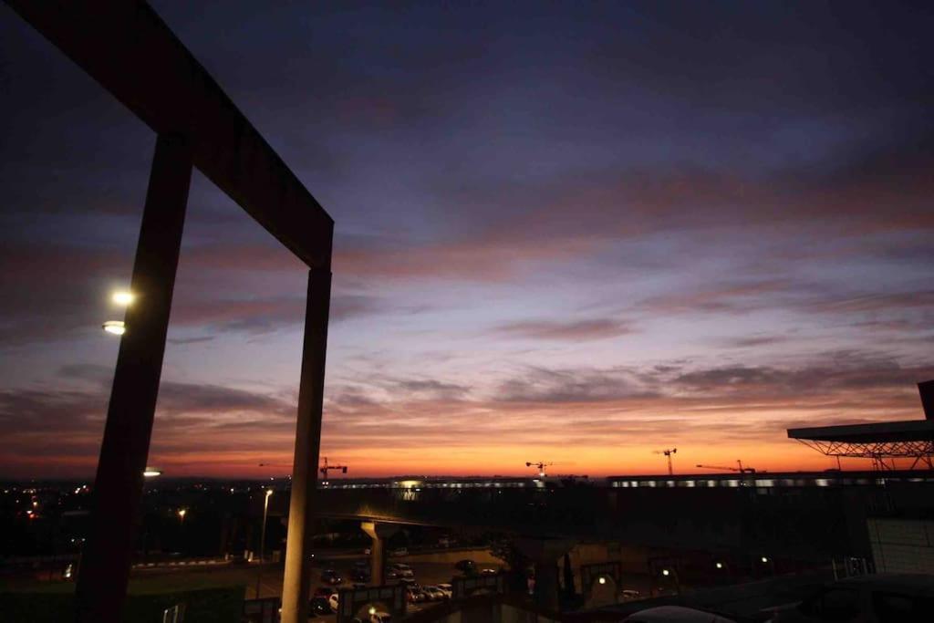 T3 - 62M2 - Parking Prive - Metro Lägenhet Toulouse Exteriör bild